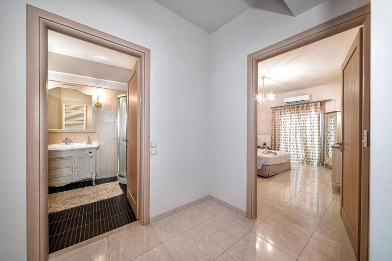 Ioannas Luxury Apartment In Istron Kalo Chorio  المظهر الخارجي الصورة